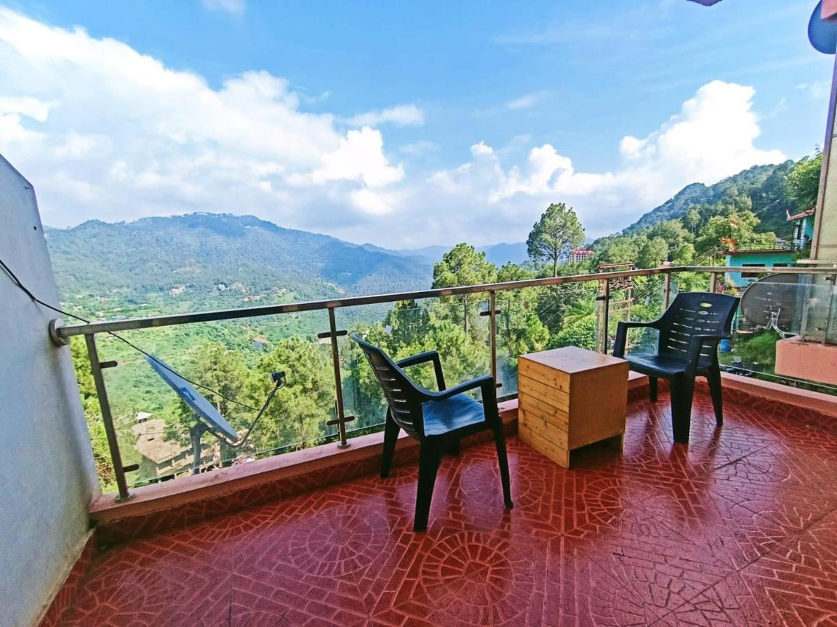The Western Heights I Serviced Apartments I Pvt Balcony I Lift I Peacefull Area I Family Accomodation I Kasauli I By Exotic Stays Eksteriør bilde