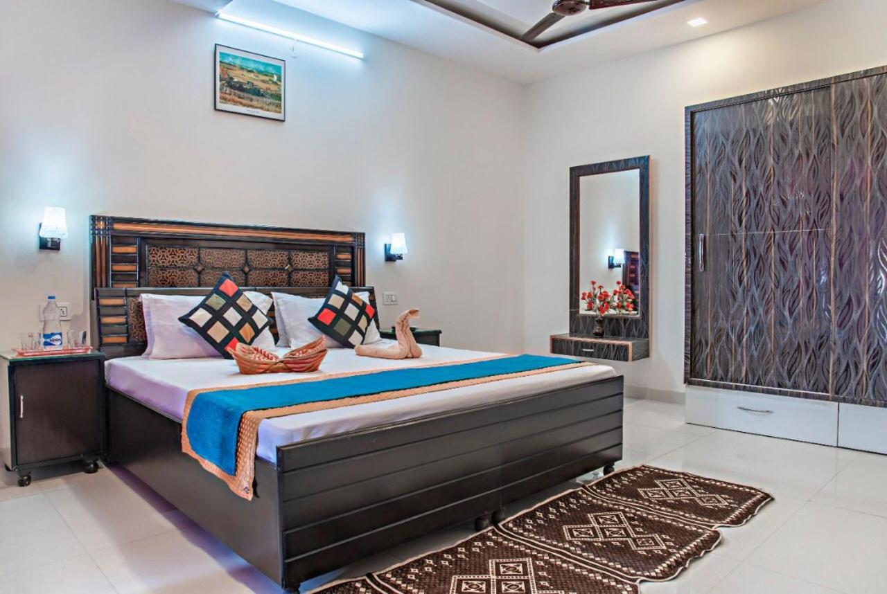 The Western Heights I Serviced Apartments I Pvt Balcony I Lift I Peacefull Area I Family Accomodation I Kasauli I By Exotic Stays Eksteriør bilde